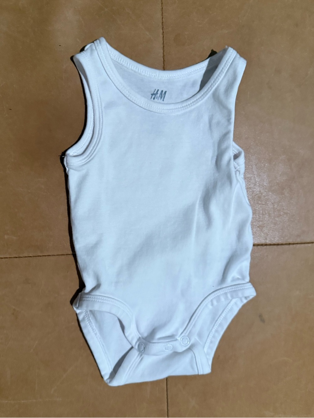 💙$5 FLASH SALE💙 H&M Organic Cotton Onesie 3M